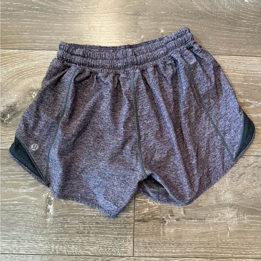 lululemon hotty hot Heathered Gray and black Shorts